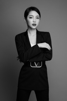 橘奈 子